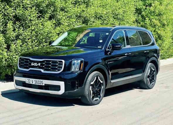 ( رقم اربيل سنويه بسمي)
للبيع كيا تيلورايد S موديل 2025 
ماشيه 5000 يعني بعده بحاله الزيرو 
محرك سته سلندر 3800
وارد امريكي حادثه امبدل جنطه نفس اللون السياره بدون صبغ بدون دواخل شاصي لغد حوض مكفول 
وعلفحص وين ميحب المشتري
 (بجم كبس) (جميع الايرباكات سليمه)
(صور الحادث ورقم الشاصي موجوده بلمنشور)
مواصفاته:- بصمه ,فتحه ,كشن منفصل ,رادار امامي خلفي جانبي ,مقاعد كهرباء ,مقاعد تدفئه ,لايت زينون عالي ناصي ,حساسات خلفيه ,كامره خلفيه, دشبول ديجيتال متصل ,جنطه كهرباء  ,اشاره بل مري ,تحديد مسار  وبعد هوايه مواصفات
مكان السياره بغداد المنصور 
السعر 335 ورقه وبيه مجال
***********
