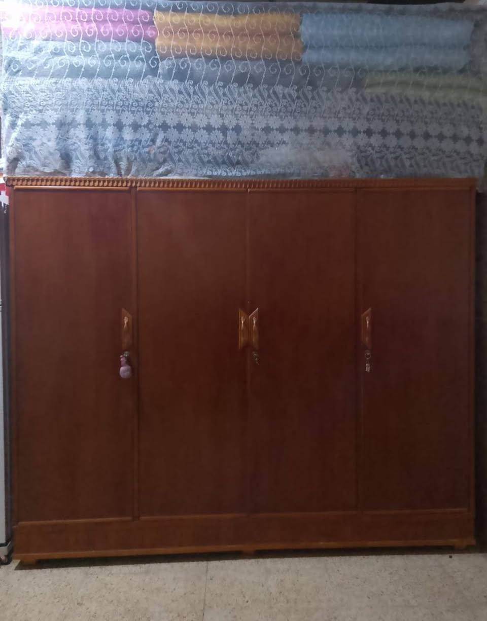 سلام عليكم عندي هذني القنصور للبيع نضافه فول كل كسر مابي وخشب ثقيل


**إذا كنت صاحب هذا الإعلان وتريد حذفه لأي سبب، رجاءا أرسل رسالة إلى الدعم الفني**