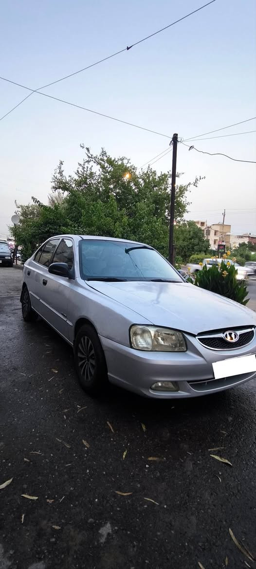 سلام عليكم
اكسنت موديل 2001 
رقم بغداد انكليزي 
السيارة وارد خليجي بدون ضربة نظيفة
صبغ حزام بدون دواخل 
السنوية لغاية 2028 بأسمي 
محرك  وكير جيد 
تبريد شغال 
مكاني بغداد السعر 48 وبيها مجال 
رقم الهاتف: ***********
