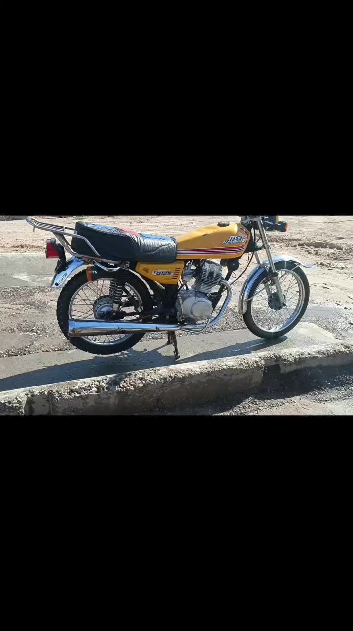 السلام عليكم اربعه كير للبيع المكينه مفتوحه مره وحده الدراجه نضيفه وكلها شغاله السعر 400وبيها مجال مكاني كوفه شارع معمل الاسمنت راسل وتدلل.........


**إذا كنت صاحب هذا الإعلان وتريد حذفه لأي سبب، رجاءا أرسل رسالة إلى الدعم الفني**