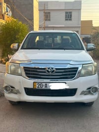 هايلوكس • ٢٠١٢ اوتوماتيك • رقم ديالى