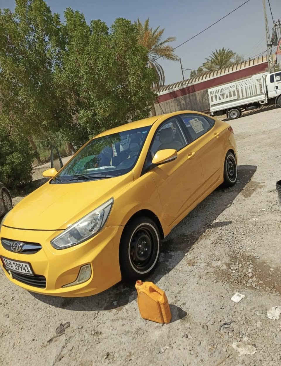 للبيع اكسنت ٢٠١٥ مكفوره كم حالوبه بيها قليلات رقم قادسيه بسمي مصفره هيىه مرور دواخلها مغلفه كلها حته كشناتها مكينه ١٤٠٠ مكينه كير كله جديد جاهزه من كلشي 
مكاني نجف السعر ٨٥ او بيها مجال 
***********
