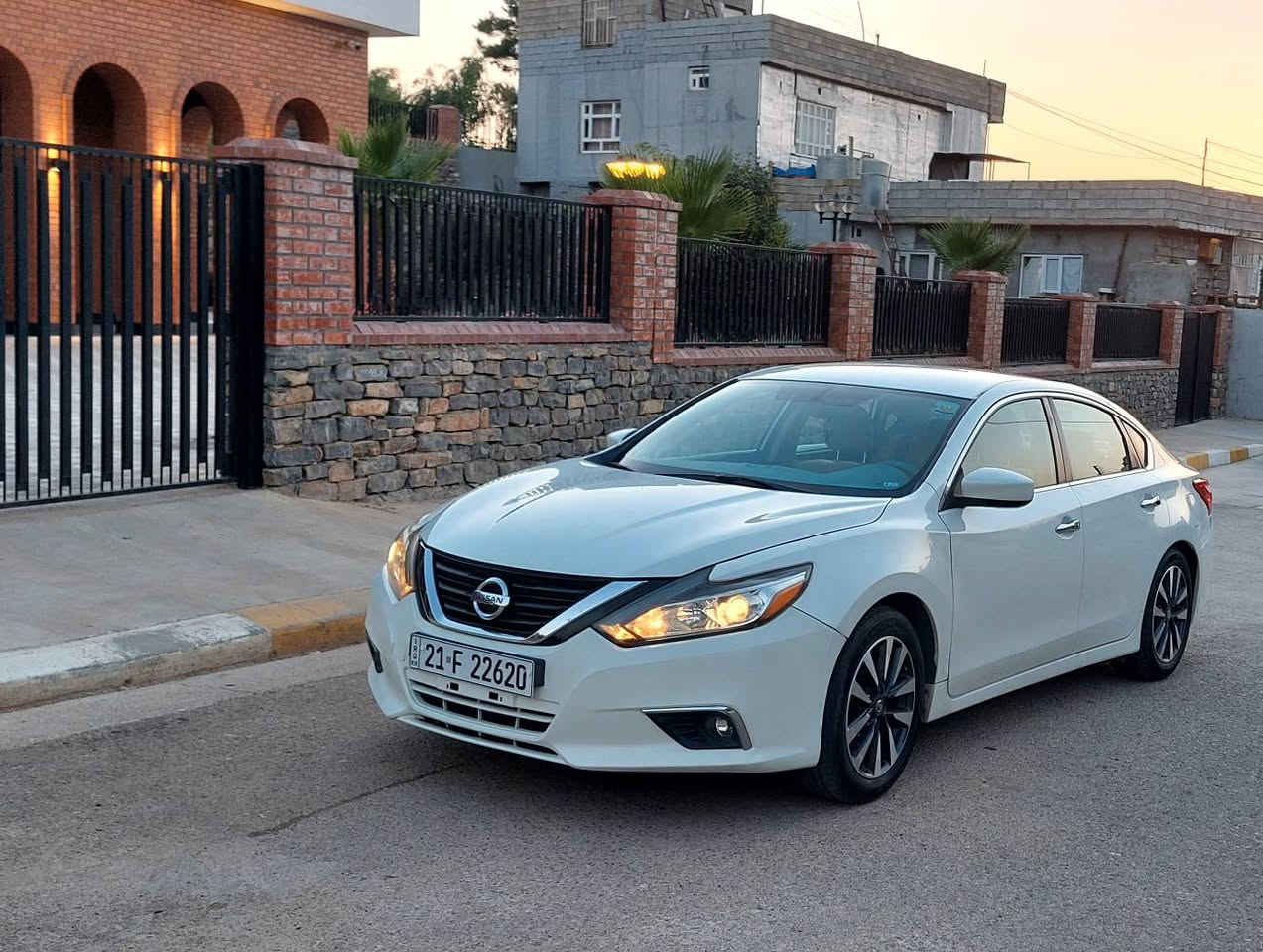 ڕیکلامی تایبەت :

نیســان ئەڵتیما 2017 خلیجی
 .Nissan Altima 2017
ناو زەرد مەرغوب خلیجی لەســەر دەقی شەریڪە ماوەتەوە .
مواسەفات :

➣ ڕەنگی ســەدەف .
➣ جـــۆری SV
➣ کلین تایتڵ زۆر بەپاکی ماوەتەوە .
➣ تەنها 88 هەزار کیلۆ مەتر ڕۆشـتووە .
➣ ســفری ئێرەیە . [ کەتەلۆگی لەگەڵدایە ]
➣  شــەغالە
➣ بەسمەیە
➣  دوو کۆنترۆڵی خۆی لەگـەڵە .
➣  چوار مۆدی لێخوڕینی هەیە ... (ئیکۆ تراکشــت - عــادی- ســـپۆڕت) .
➢  سـیســتەمی دژە خلیسکە ..
➢ حاســـە یە
➢ ڪامێرای دواوە
➢  تەحدید سورعە
➢ سوکان ڤۆلێوم
➢ سوکان تلیفۆن
➢ دەسکی دەرگاکان نیکل
➢  دوو دەرگای پێشەوە ( بصمە )
➢ حاسەی تایەکان
➢ شــاشــە ئایپاد
➢  ویل ڪــەپ
➢  ئاوێنە کارەباییی
➢  ســـەیارەکە بەناوی خۆمــەوەیە ژینـگەو ڕێگاوبان وهەموشـتێکی دراوە سەنەوی تا 2028 تازەیە .
➢  تەنها دەعامی پێشەوەی بۆیاغە لە ڕەسمەکەدا دیارە هیچ بەدەنی نەگرتوە .
➢  بەشـــەرتی [ گێڕ و مەکینە ]
[ تەحــویل و غــەرامە و بــۆیاغ ]

ژمارە تەلەفۆن و ڤایبەر و واتسئاپ :  *********** - ***********
➢  ڕەســـمی ســۆنەرەڪەی دانراوە

نرخی 172$ وەرەقە و مجال
تکایە گەر مشتەری نیت سەرمان مەیەشێنە
هەموو شتێک ڕوون کراوەتەوە ... حلبجة, السليمانية
