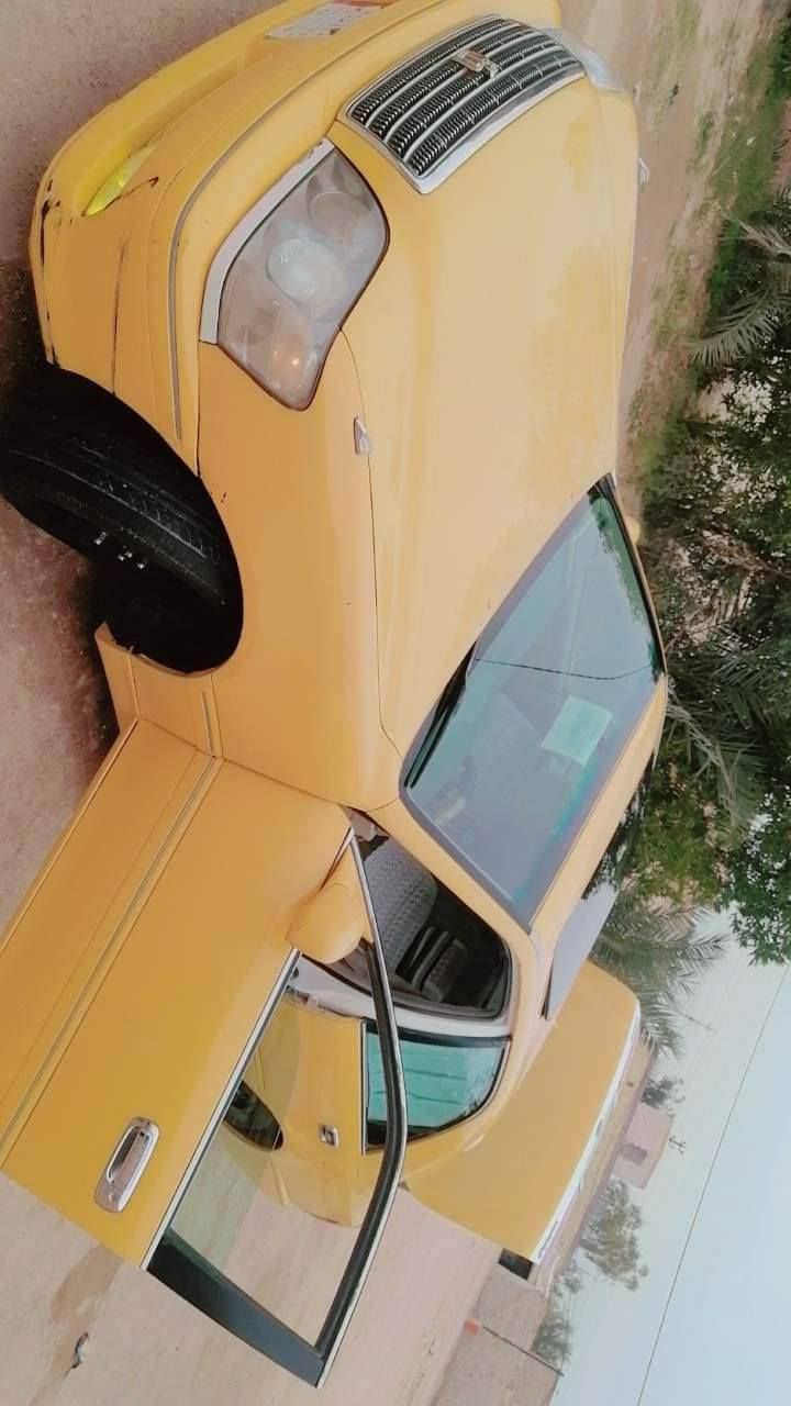 السلام عليكم ملكه رقم بغداد الماني كصه قماره مالكها بلنجف سياره جاهزه عايزها كير ومكينه بيها لاستيك ولف والباقي جاهز خطها نجف بغداد السعر  55 وبيه مجال *********** مكاني نجف
