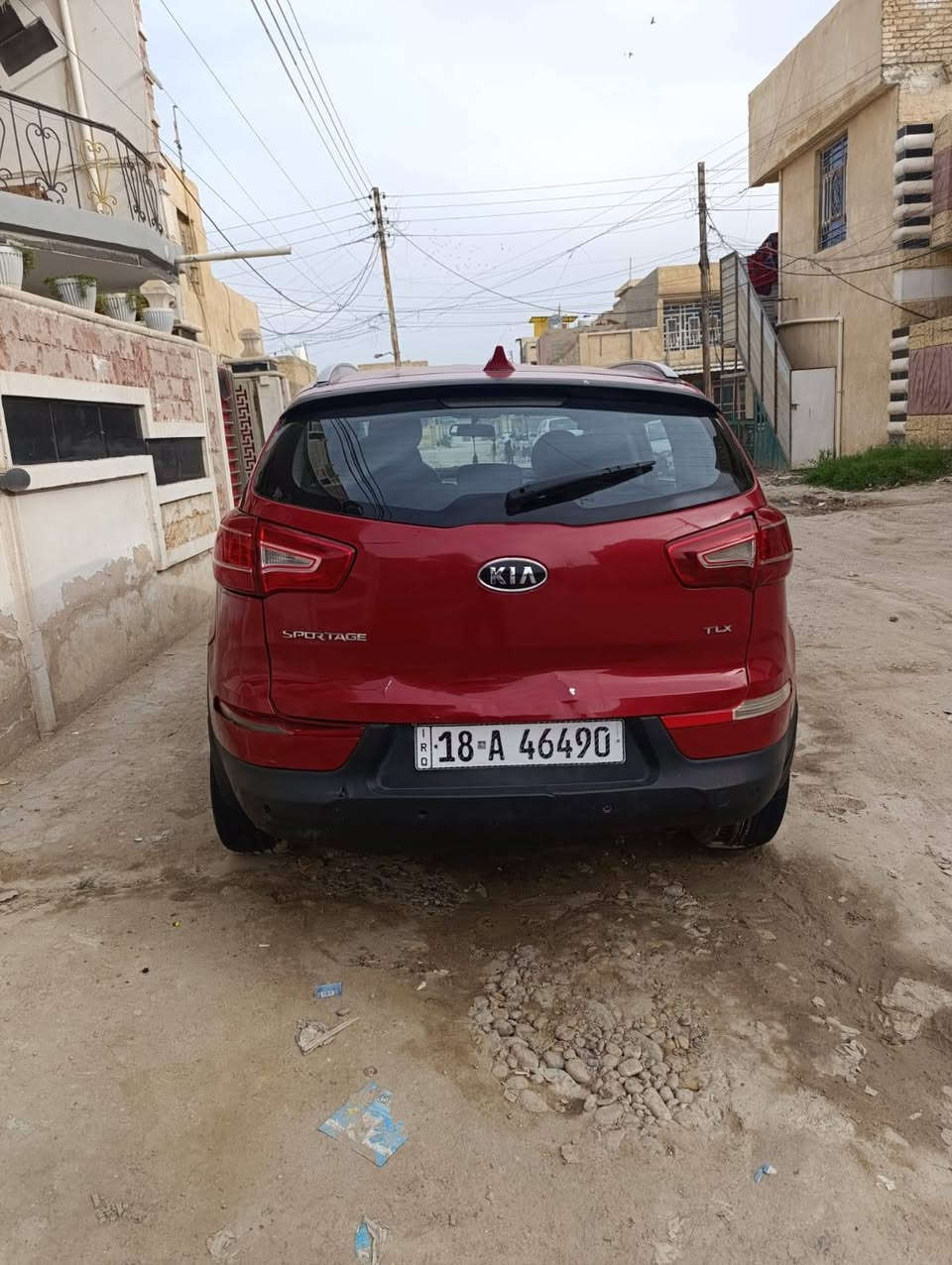 السلام عليكم
للبيع 
سياره  سبورتجKia Sportage 2014  
محرك 2000  (دوش)
ماشية 200 ألف كم
السيارة بحالة جيدة واستعمال يومي 
مكاني سبع البور او بوابه كاظميه 
ب100$ وبيها مجال بسيط 
***********
