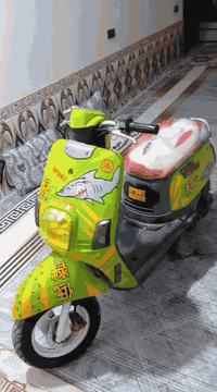 دراجه للبيع كهربائيات كلهه شغاله محرك مامفتوح جاهزه كلشي ماعايزه السعر...