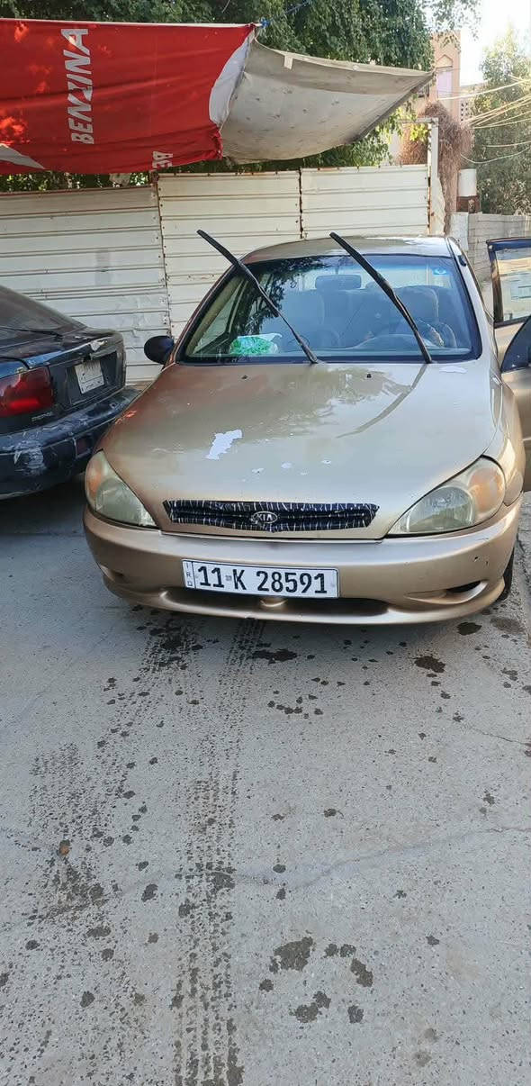 السلام عليكم 
كيا ريو موديل ٢٠٠٢
سياره جاهزه كير مكينه 
تخم تاير حداديه امامي وخلفي 
تبريد سياره جاهزه كل نقص مابيها 
سياره مصبوغه مكفوله من اي ضربه
مكانها بغداد محموديه
السعر ٤٠ وبيها مجال اخوان مكلف بالنشر اتصل وبيك خير وادلل
 للاستفسار *********** الصويرة, واسط
