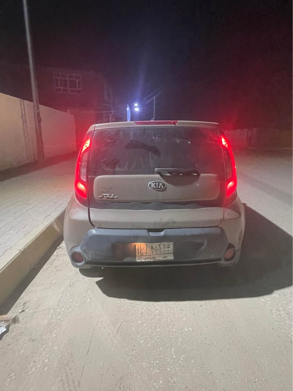 صول موديل 2015 للبيع مكينه 2000 السياره نضيفه على ايد مره بيها 3 قطع صبغ وحده كلير من امريكا 
مواصفات عاديه 
ماشيه 79 الف حقيقي
رقم بابل تحويل ثاني يوم 
مكانها كربلاء 
*********** كربلاء, العراق
