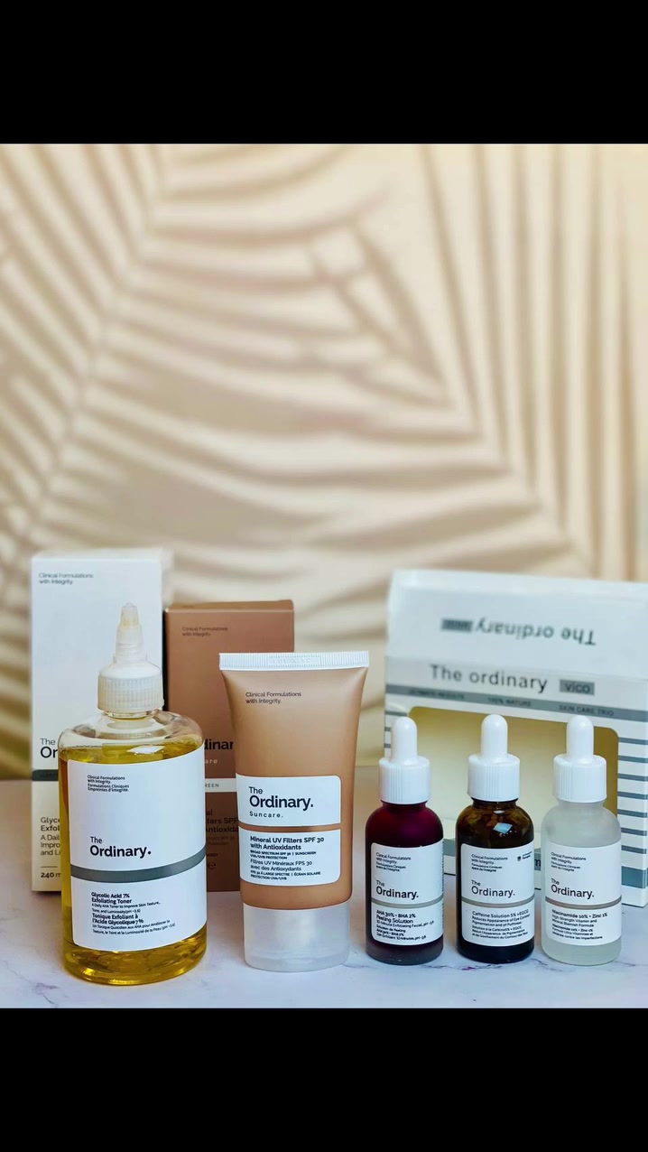 ✨ روتين البشرة المثالي من The Ordinary ✨
💧 تونر Glycolic Acid  
يقشر البشرة بلطف ويزيل الخلايا الميتة ويعطي نعومة وإشراقة
☀️ واقي شمس The Ordinary SPF 30  
يحمي البشرة من أشعة الشمس
🧴 مجموعة سيرومات The Ordinary 
سيروم الأحماض لتجديد البشرة وتقشيرها
سيروم النياسيناميد لتقليل الحبوب والمسام 
سيروم الكافيين للهالات تحت العين 
#الاصلي_100
#للحجز_والاستفسار_دايركت
#ستوريات + #بوست
🍯


**إذا كنت صاحب هذا الإعلان وتريد حذفه لأي سبب، رجاءا أرسل رسالة إلى الدعم الفني**