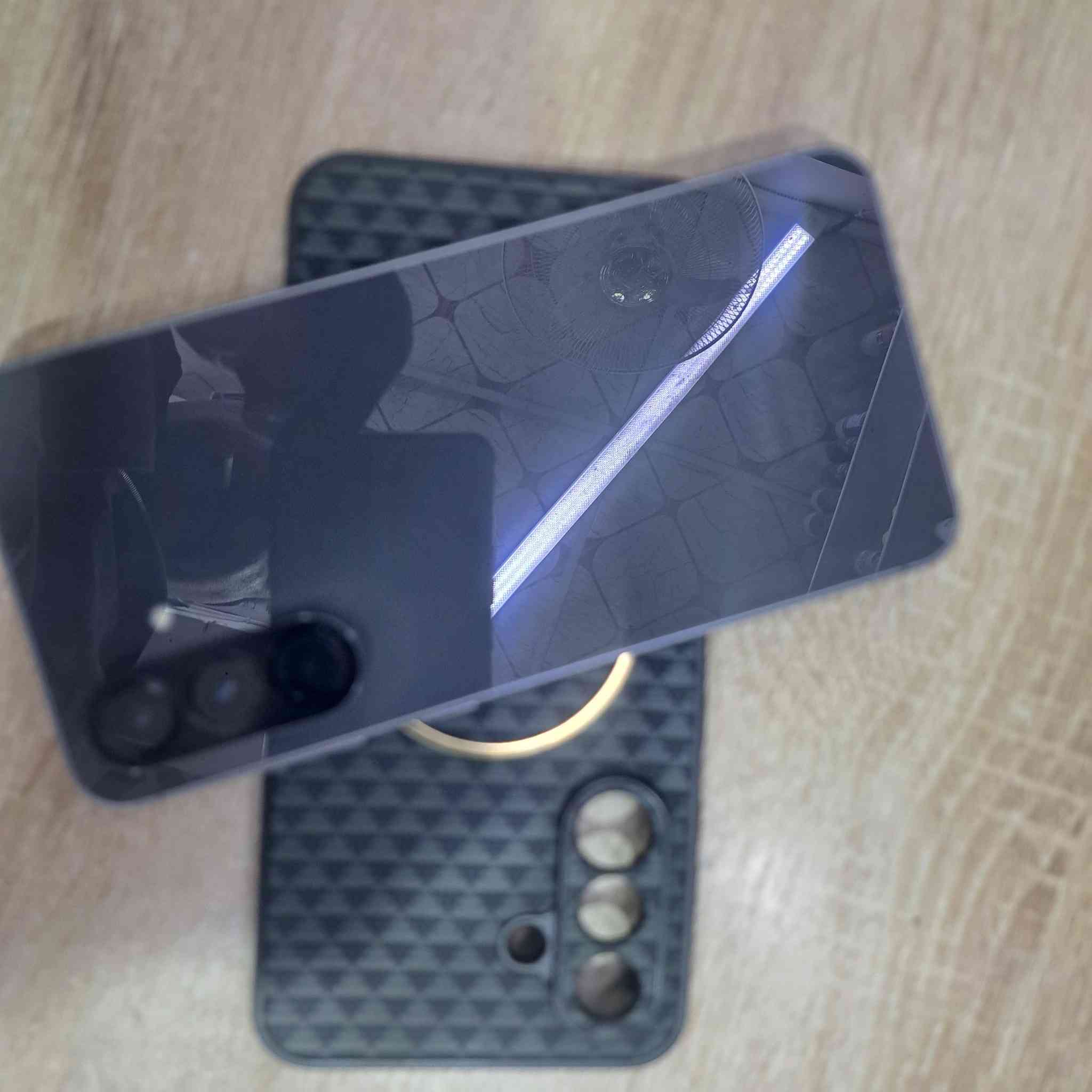 السلام عليكم جهاز  فايف جي A56جهاز جديد كلش بدون ملحقات ذاكره 256 العشوايه 8 مكان بلديات سعر 380 رقم الهاتف  ***********
