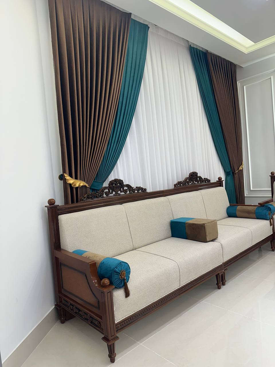 الستائر ليس فقط غطاء للنافذة بل لوحة مميزة في احد جوانب البيت
اختر بعناية لتكن لديك لوحة خاصة


**إذا كنت صاحب هذا الإعلان وتريد حذفه لأي سبب، رجاءا أرسل رسالة إلى الدعم الفني**