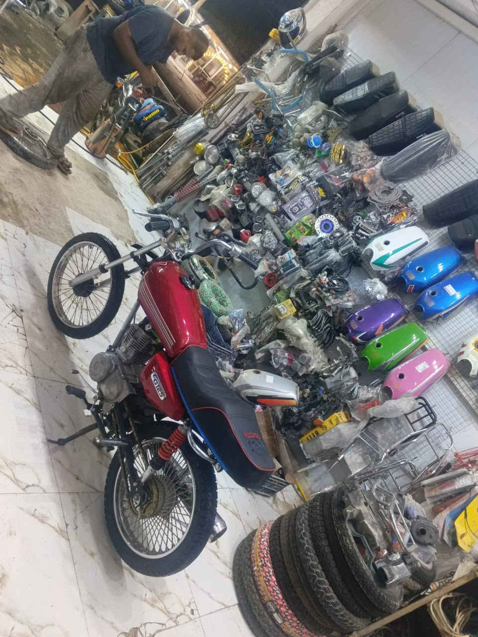 سلام عليكم دراجه كلك كفاله السعر 325وبيهة مجال حك الجية العنوان كوفه شارع المطار القديم ***********
