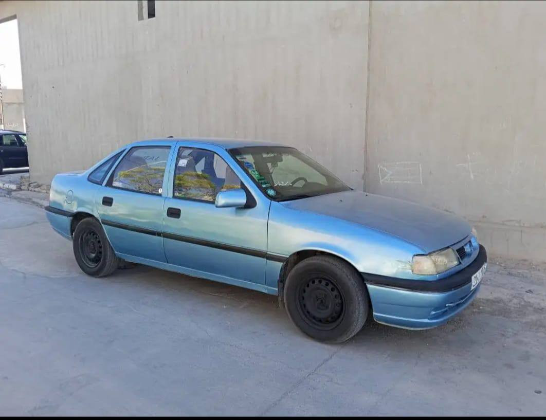 اوبل فيكترا  البيع سعر 31 سياره كلش نضيف تخم تيرات نضيف محرك شرط  سياره  كلها بشرت


**إذا كنت صاحب هذا الإعلان وتريد حذفه لأي سبب، رجاءا أرسل رسالة إلى الدعم الفني**