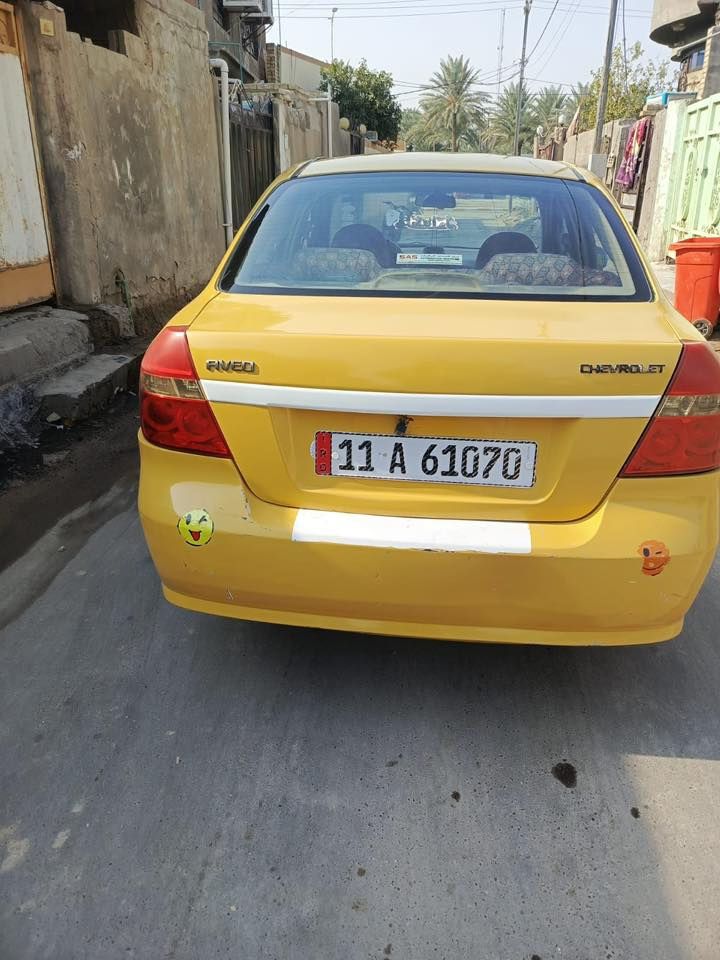 سلام عليكم افيو موديل ٢٠٠٩ رقم بغداد با اسمي خليجي مسكر اوتوماتيك مكينة ١٦٠٠ السيارة جاهزة مكينة كير حدادية تخم تاير باتري جديد مصفرة هيئة وغرامة مكان السيارة ديوانية السعر ٥٥$ للاستفسار الاتصال ***********
