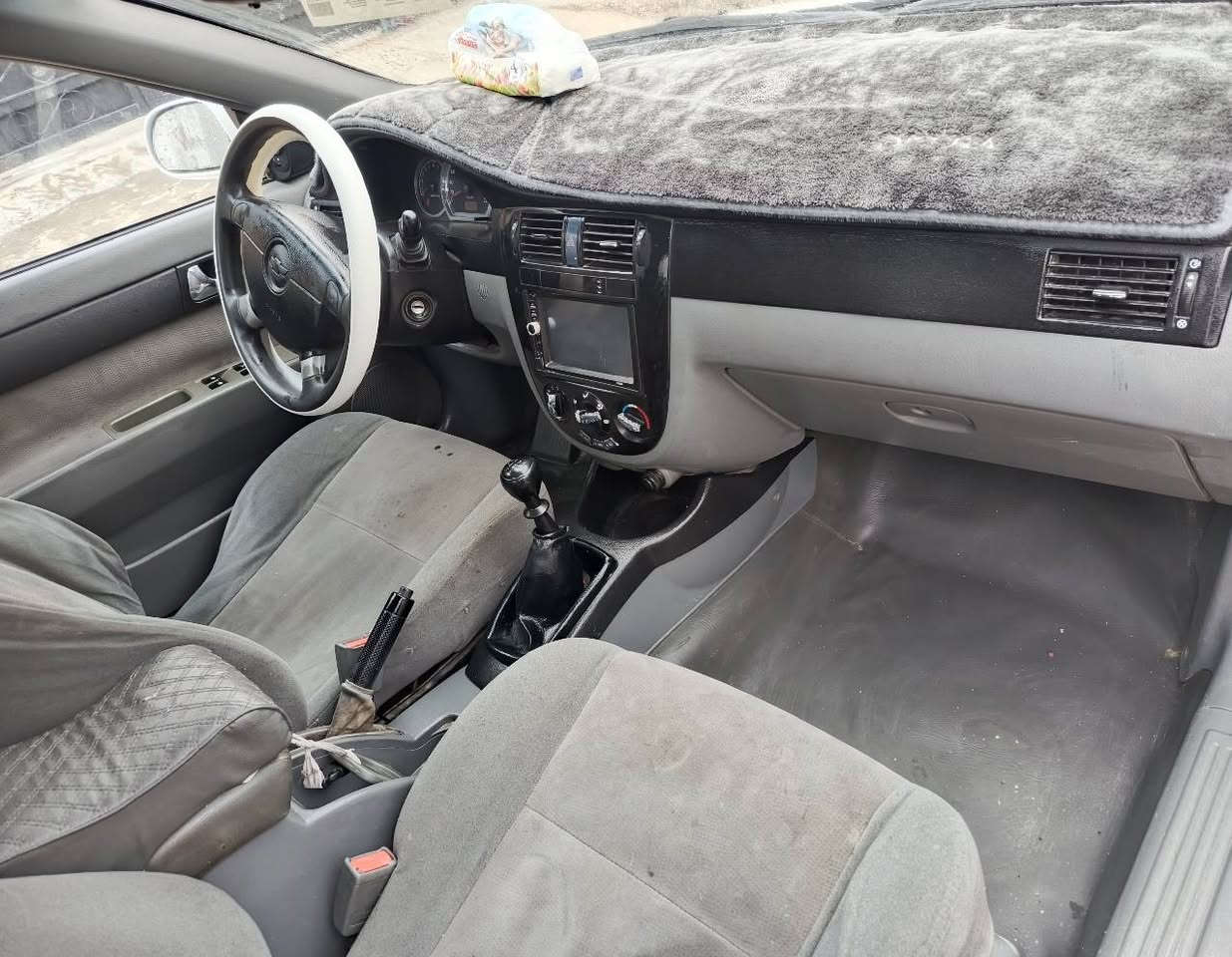 اوبترا2012 خليجي
رقم سليمانية سنوية بسمي جديد لحد2028
محرك شرط كير عادي 
سيارة بيها قطعتين نص بنيد وجاملغ امامي 
سيارة نقص برغي مابيها مكفول شرط 
سيارة لوك  
السعر 80$وبيها مجال
مكان دوز خورماتو
***********
*********** طوز, صلاح الدين
