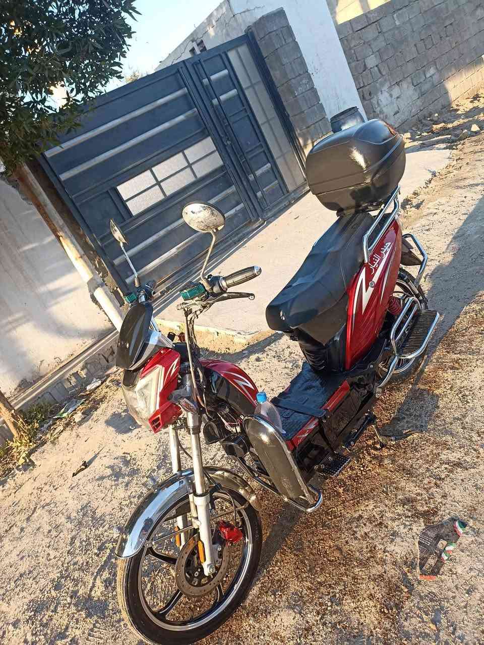 سلام عليكم مطور هارلي موديل 24 بطاريات عل فحص قبل شهر شدهن مطور نضيف مكاني الفلوجه السعر 400قفل الشري ينتصل ***********
