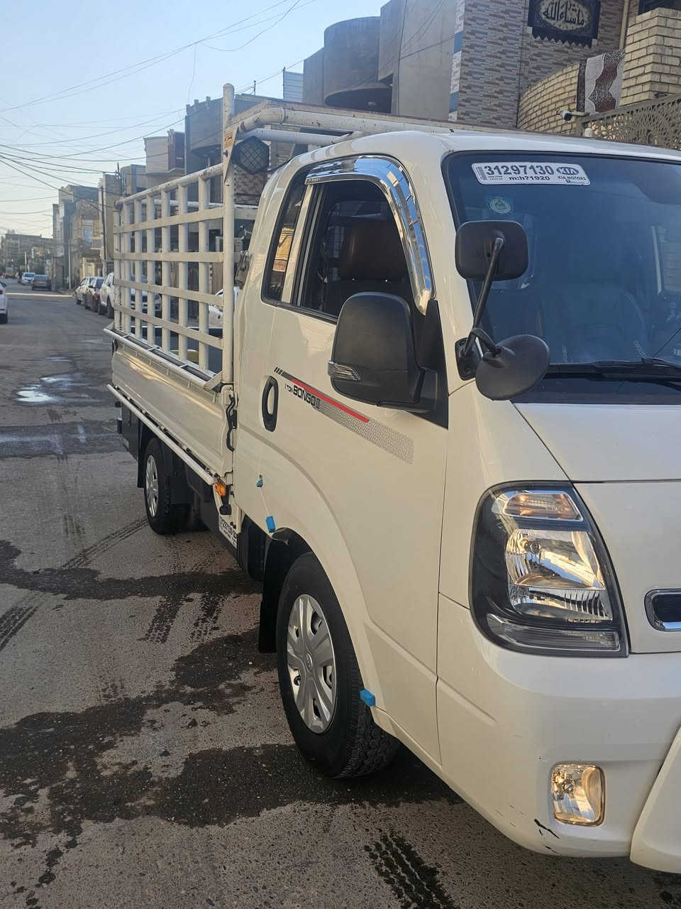 السلام عليكم كيه حمل للبيع مسكر اوتوماتيك محرك ٣٠٠٠بغداد زعفرانيه السياره مكفوله من الشخط كير ومكينه كفاله شرط ***********
