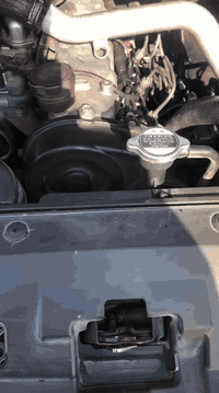 السلام عليكم
السلام عليكم 
ستاركس 2012 مفتوح كير عادي 
تخم تاير جديد تدفئه تبريد 
بم كهربائي دواخل بلادي 
رقم بغداد دولي ب اسمي 
مصفرة هيئة وخط وبحث
مكاني بسمايا 
رقم الهاتف  
***********
