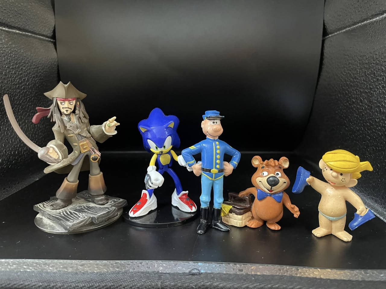 شخصيات كارتونية متوفرة


**إذا كنت صاحب هذا الإعلان وتريد حذفه لأي سبب، رجاءا أرسل رسالة إلى الدعم الفني**