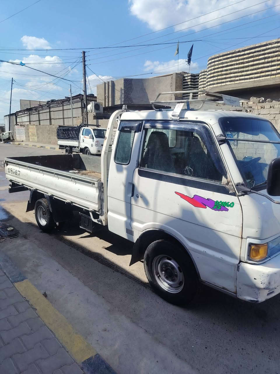 سلام عليكم كيه بنكو مديل 95 مكينه وكير وكسن وشاصي مكفولات سياره جاهزه رقم ديالى نكليزي سنويه 29 بسمي  هزه جديده السعر 53 المكان بغداد المعامل ***********
