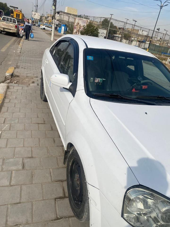 سلام عليكم اوبترا فورنزه مديل 2008 نضيفه سياره بيها ملاحضات مشط ستيرن ونضوح من جبنه مال مكينه كشرها نضيف بيها طخه بصندوكً وبارد بالباب عكس سايق ولباقي مكفول سياره رقم إنكليزي تحويل ثاني يوم مكان بغداد شعب رقم ***********
