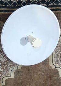 للبيع • ٢ قطع • إلكترونيات