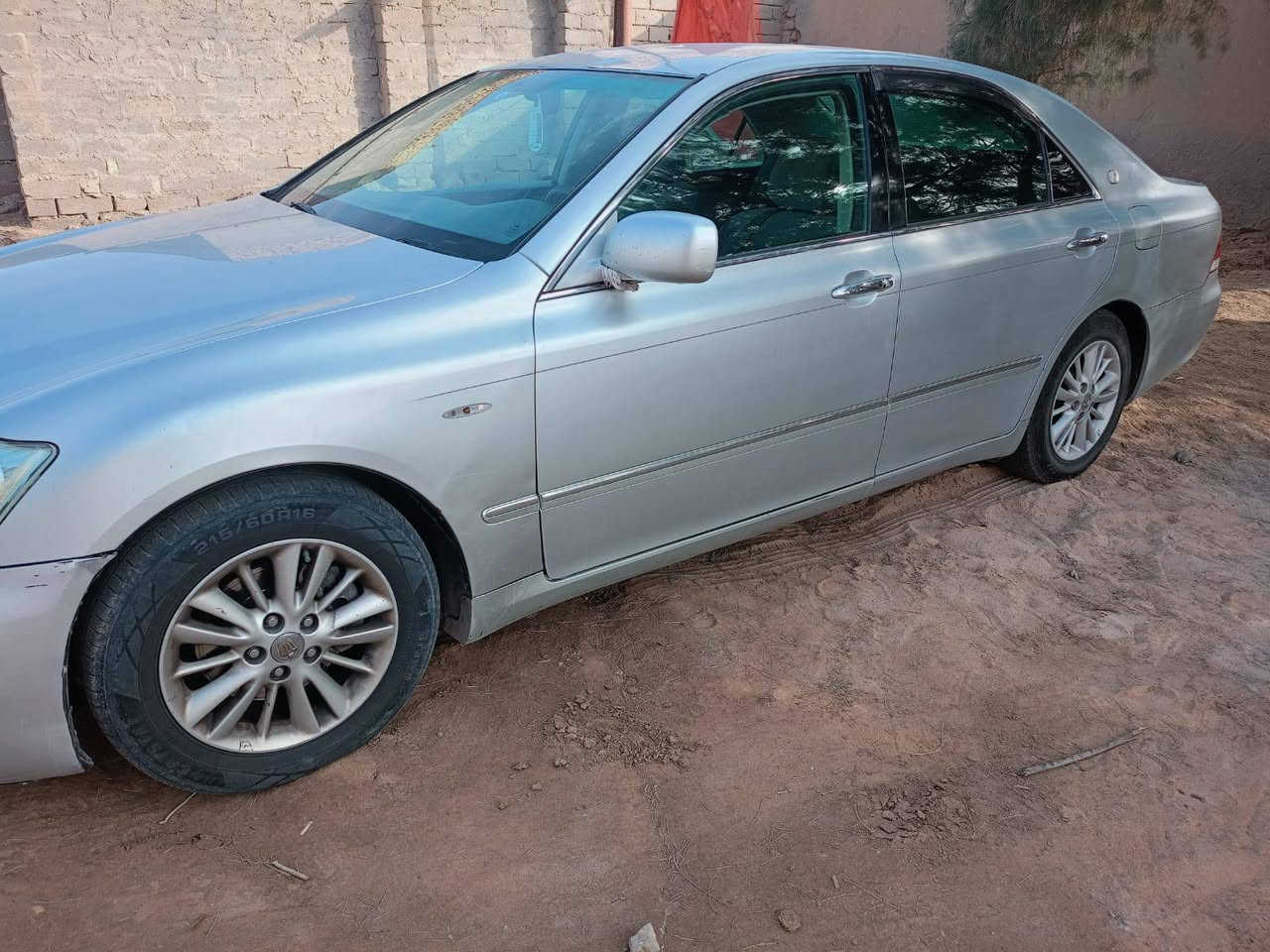 شاهينه دوات كص قماره 
كص قماره  فقط بدون رقم
مديل2004
شاصي80
كشنات كهربائية
دكم2
بصمه سوده
تبريد تدفئه شقال

داخل رصاصي مطعم 
ترحيب شاير 
5بصمات
تخم تاير جديد 
باتري جديد 
سياره جاهزه عله اخير حبايه 
مكان ناصريه سعر48وبيه مجال مكان ناصريه 
نتصال فقط مكلف بل نشر *********** رقم صاحب سياره
