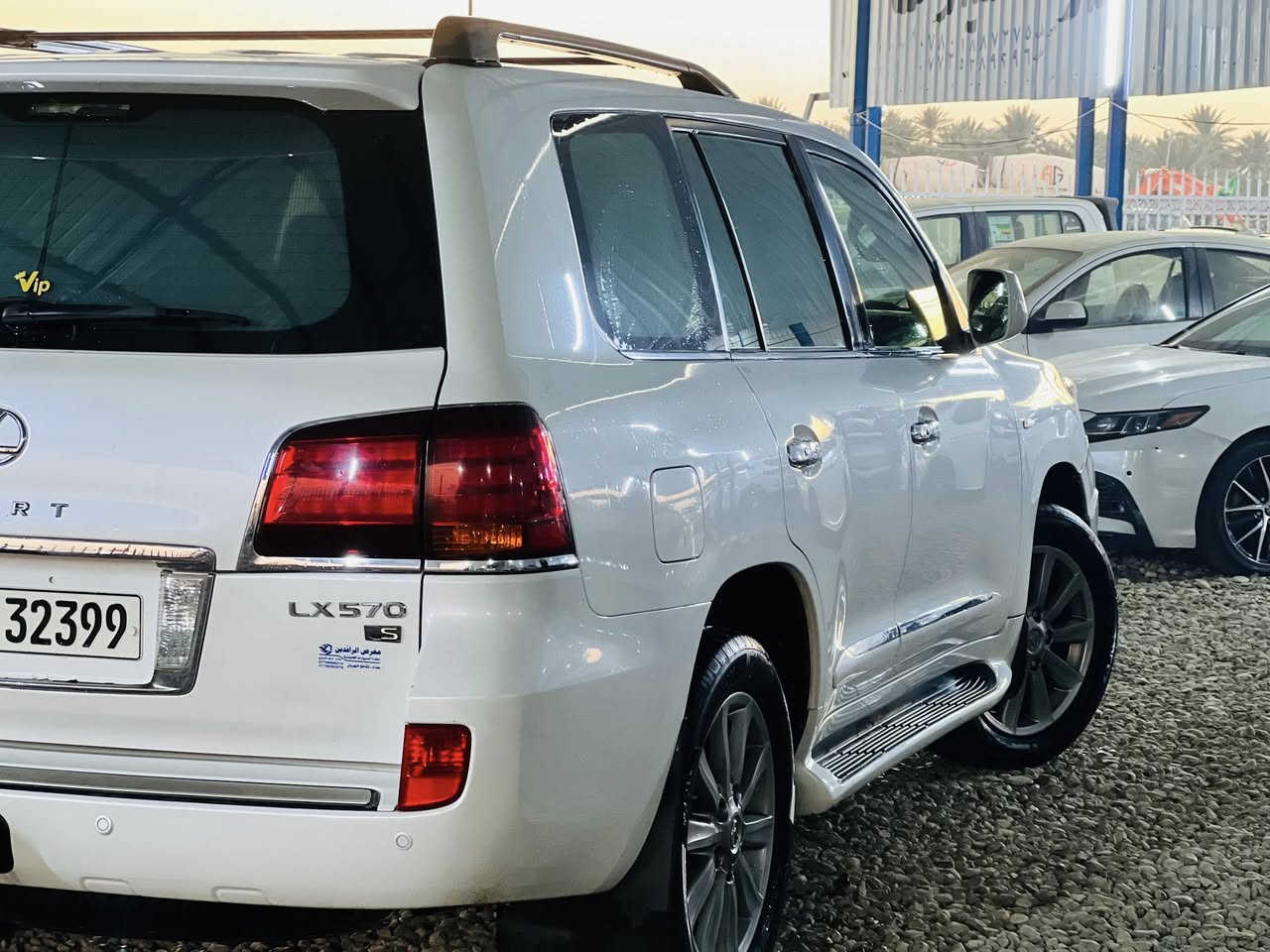 لكزز2010بلادي سبورت فول مواصفات
ب اسمي هزه جديده فحص جديد

لكزز 2010 بلاديه نضيفه كير ومكينه وكشر حيل نضيفه مكينه 5700 فول مواصفات 
sport اعلى مواصفات بل لكزز بريميه 
فتحته سقف 
3 قطع تبريد ثلج 
شاشه بل قماره 
صندوق كهرباء 
بصمه ابواب  
جكات صعود ونزول شغالات فور ويل 
شاشه كشف اعطال السياره 
كشنات كهرباء امامي خلفي 
نضام سبورت وعادي 
مثبت سرعه 
السعر315$
مكفوله صبغ وتبديل
***********
بيع ومراوس
