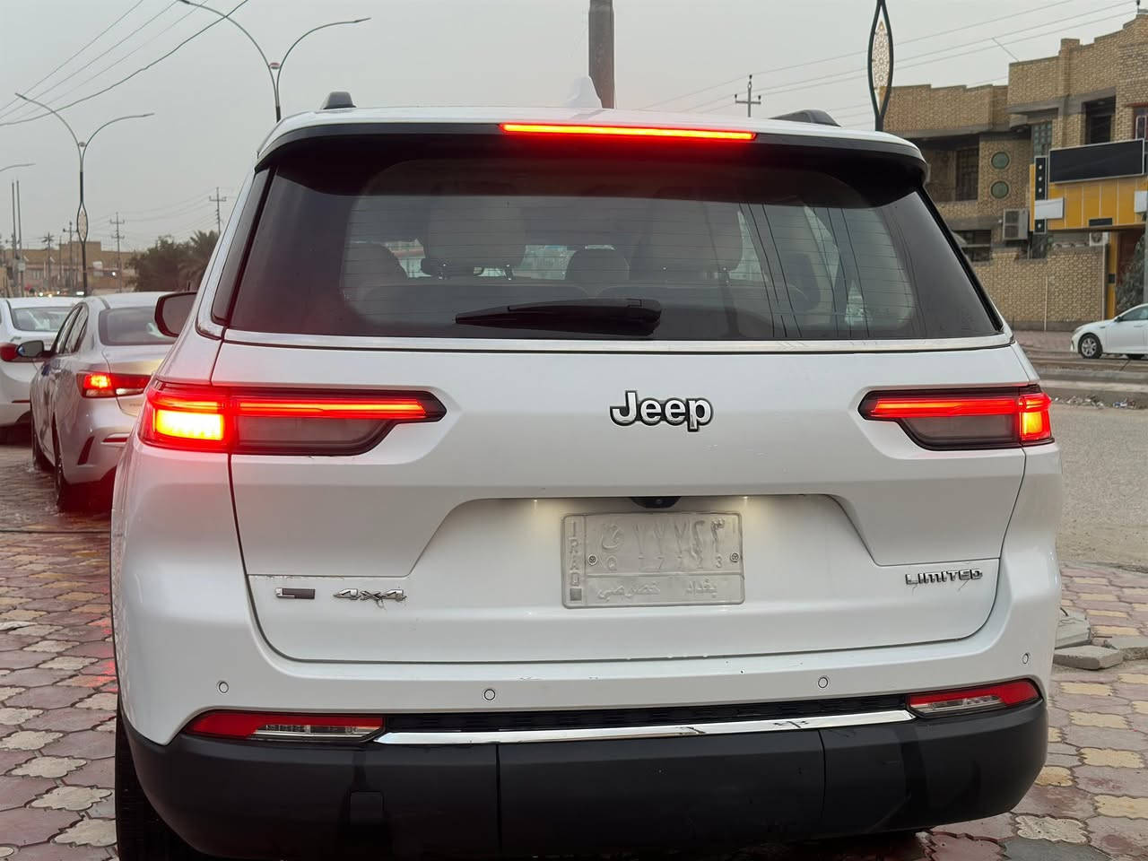 س/ع
جيب شيروكي فول لمتد 2022 خليجي كفاله عامه فقط بارد بسيط مقدمة البنيد رقم بغداد بسمي فول للخير السياره السعر 390 مجال بسيط للتواصل واتساب فقط ***********
