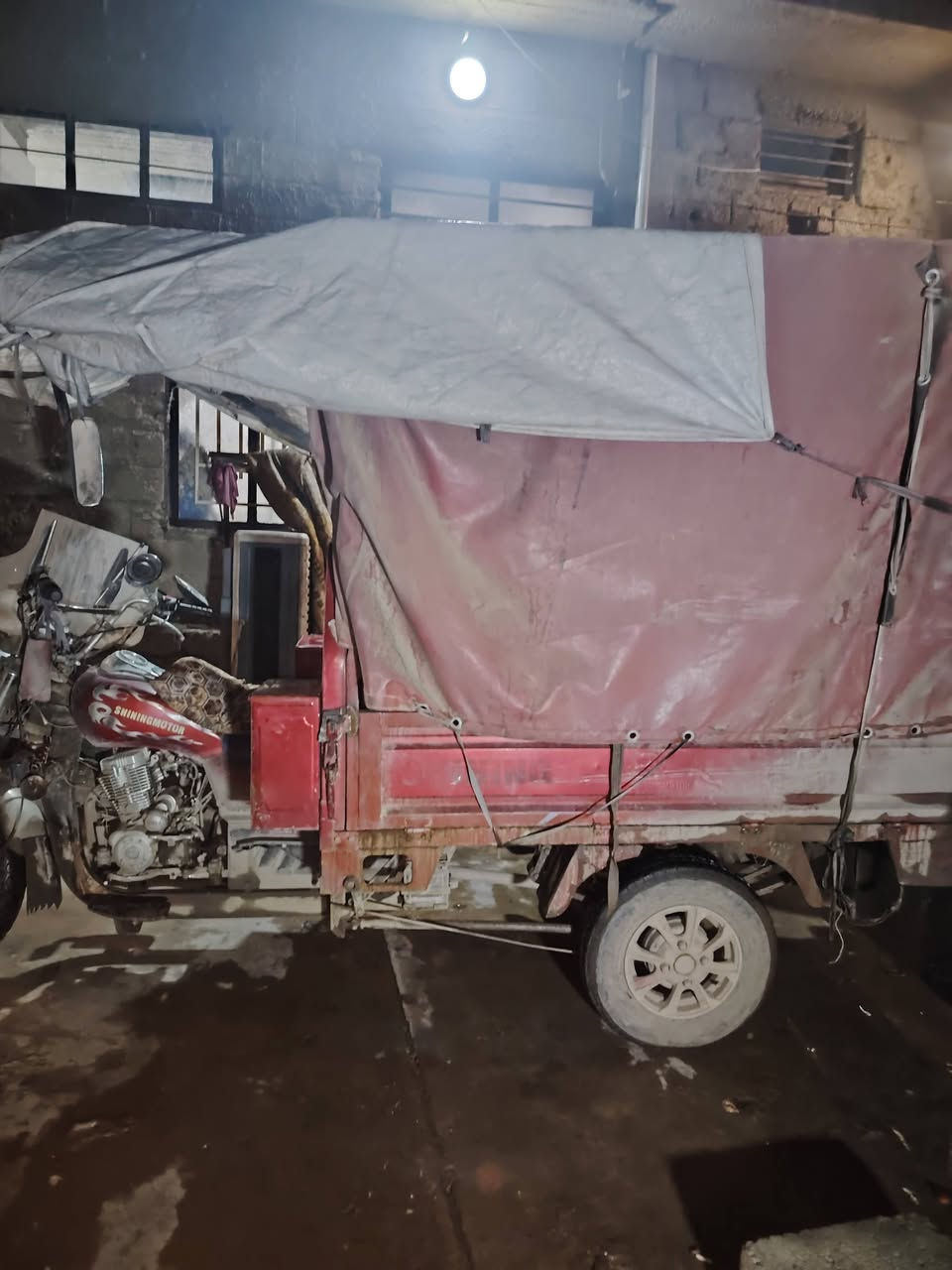 سلام عليكم
ستوته للبيع جمره فحل موديل 2022
محرك 2024
منفيس بيه طخم تاير جديد وايرمنيه سلف كله شغال نكره سلف ستوته جاهزه  ربع ماتصرف عليه العنوان موصل حي المنصور *********** رقم الهاتف غير متواجد عل خاص اتصل ع رقم شرط مكينه  مامفتوحه والشاصي ما ملحوم
