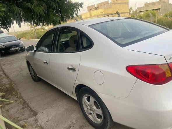 السلام عليكم النترا ٢٠١١ خليجي
السياره فتحه تبريد تدفئه خير من الله
سياره نصبتها حلوه مكينه كير 
مكان السياره بغداد
التواصل *********** Colombo
