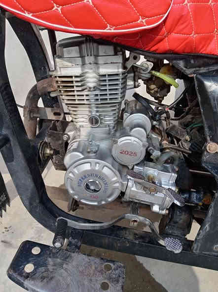 سلام عليكم ورحمة الله وبركاته عندي هاي ستوته للبيع موديل 22رقم سنويه 2030 شرط تحويل محرك 2025مامضروب صبانه  اسعر2500وبيهامجال قليل *********** *********** ملاحظة مكاني كركوك
