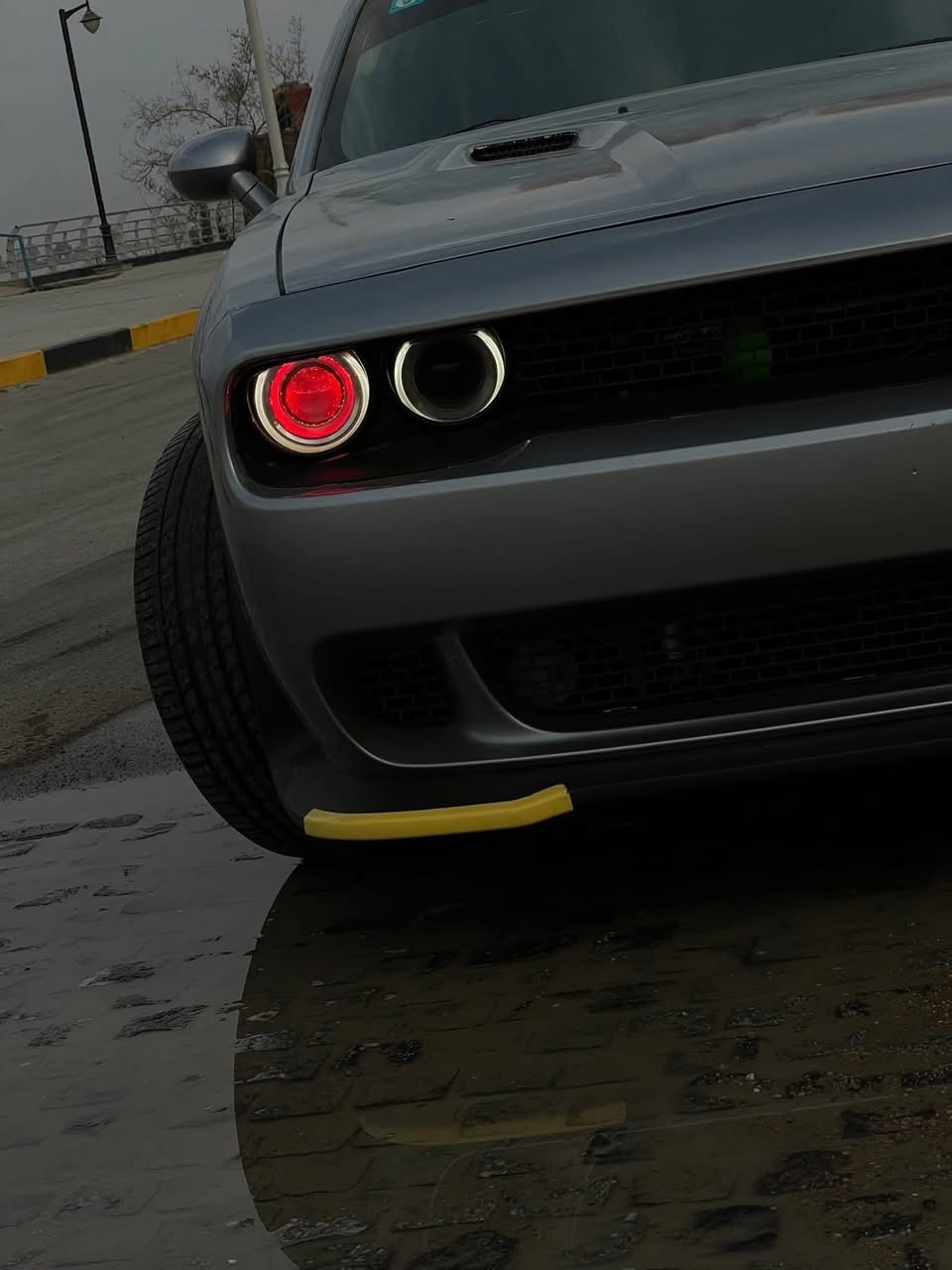 السلام عليكم
جالنجر للبيع مديل 2014 وارد كندي 

بدون اريباك فقط صبغ ثلاث قطع 

السياره رقم انكليزي باسمي تحويل مباشر 

عليه اضافات كلش بصيطه ونازكه 

مكان السياره بصره 

سعر البيع 120$وقابل للتفاوض 

الاتصال 

***********
