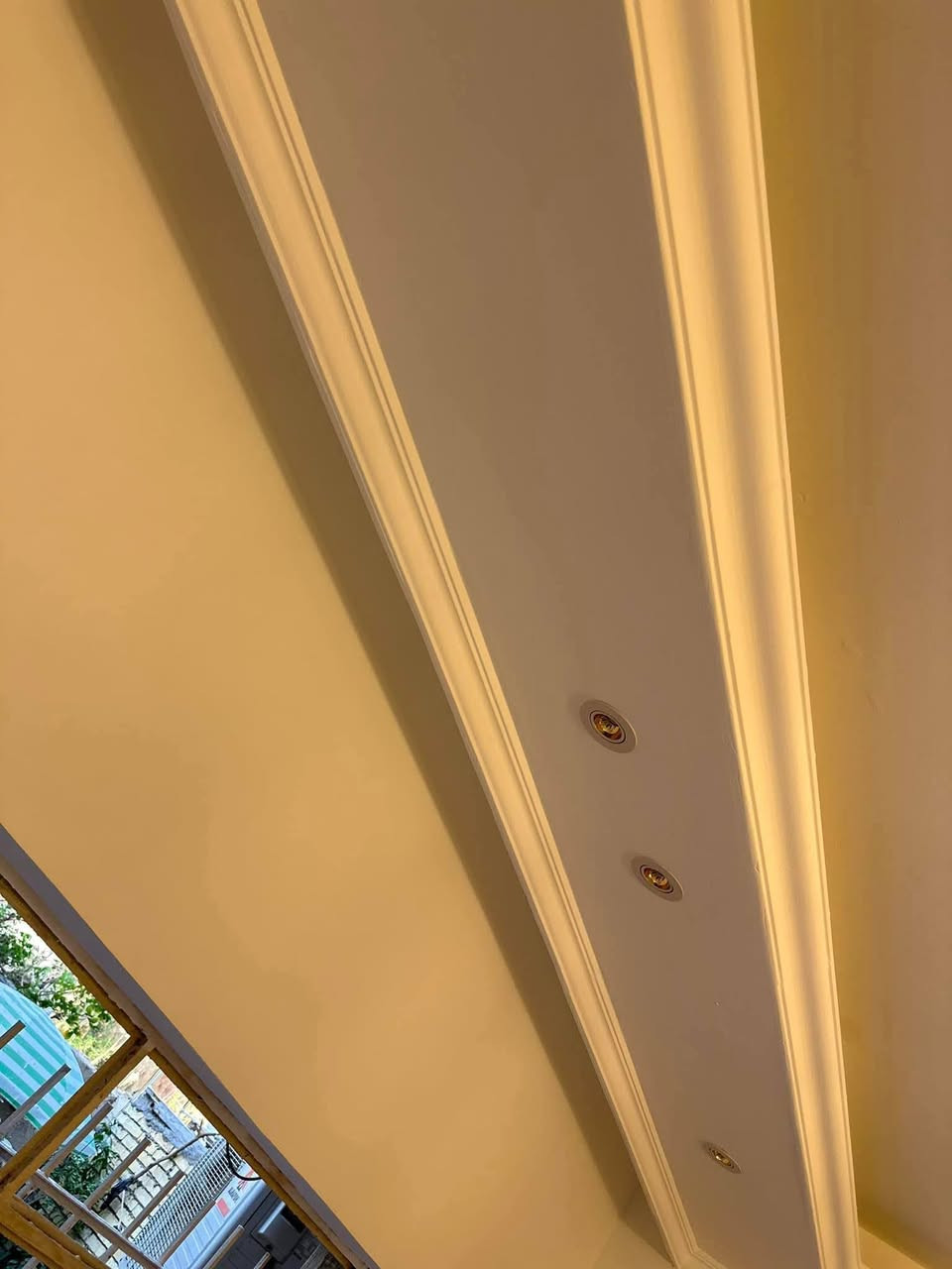 "ديكورات جبس للأسقف تُغير مظهر منزلك! 🏠✨
#السلام عليكم احد الاعمال داخل السماوة ديكورات داخليه واصباغ
#سحبات فوم سحبات ملكية 
#بديل #خشب 
#بديل #خشب 
#جميع #انواع #ايكورات 
لبطلب والاستفسار مراسلة الصفح او 
على رقم الواتساب ***********
