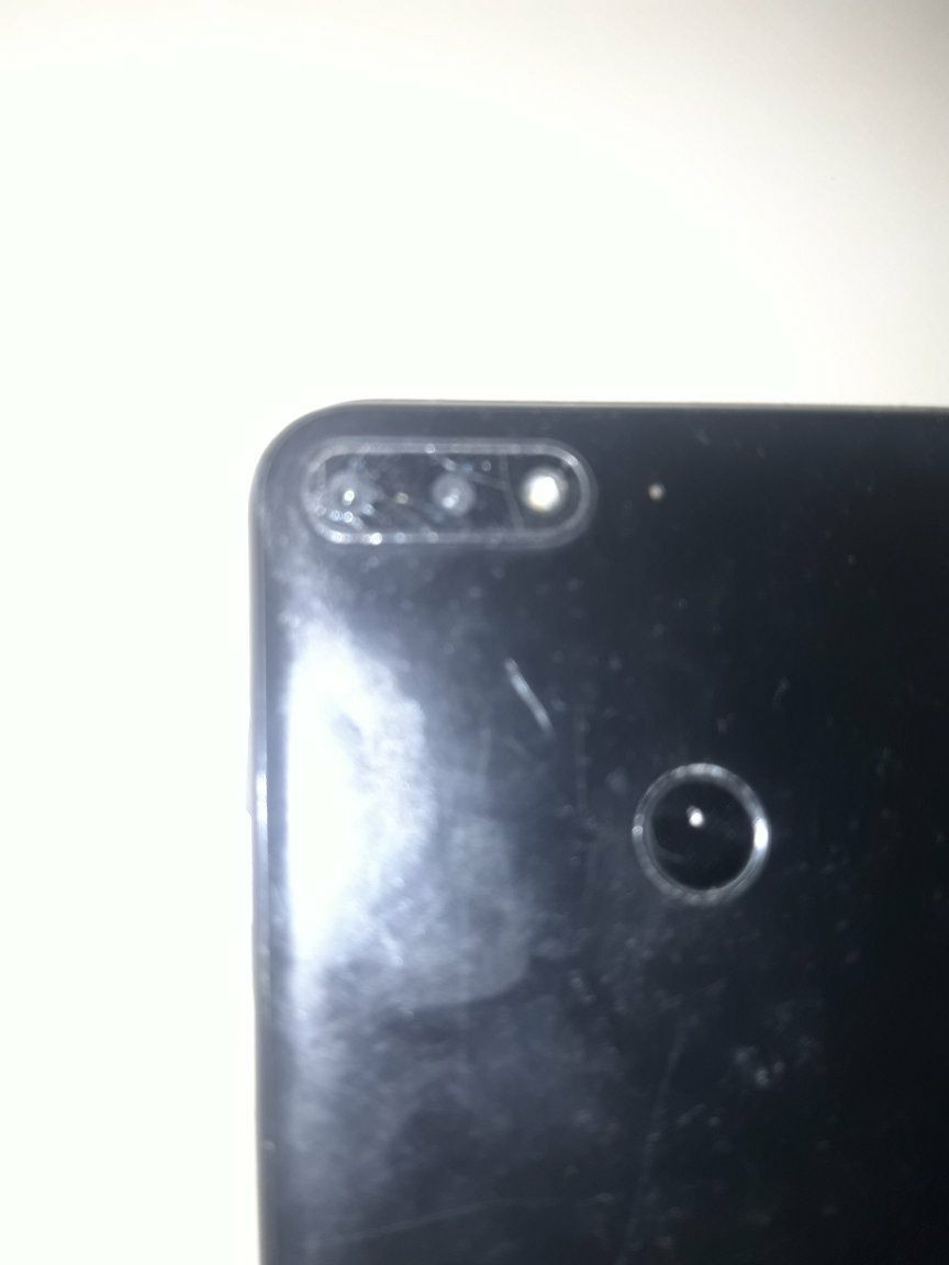 معندوش لافشور معاه شرج ومكسرة الكمرا والباتري يالله ركبتو ومقفول  لي بغاه مقابل.......الخاص


**إذا كنت صاحب هذا الإعلان وتريد حذفه لأي سبب، رجاءا أرسل رسالة إلى الدعم الفني**