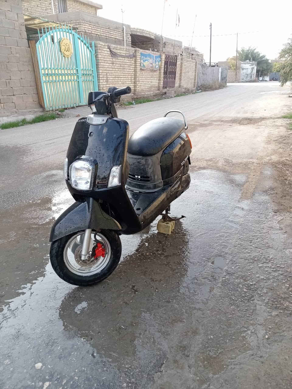 السلام عليكم للبيع او مراوس بوليس ٢٠٠٩ مفتوحة مرة وحدة مكاني المسيب السعر ٥٧٥ و بيها مجال للاستفسار***********
