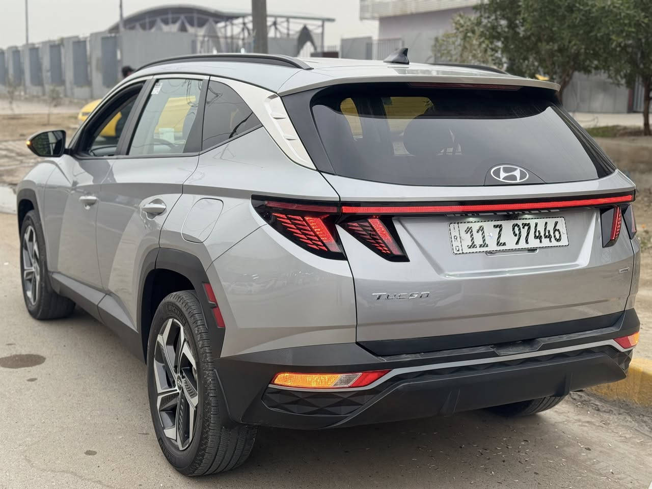 توسان 2023 🇺🇸
موصفاتSEL نصف فول
ماشيه:29٫800mi
حادثها ربع البنيد بي صبغ وربع الجنطه بيها صبغ صور حادثها مرفقه بصور بدون ارباك وبدون دواخل الضرر
سعرها:23٫000$وبيها مجال بسيط 
للتواصل:***********
