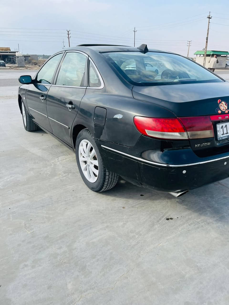 السلام عليكم ازيره 2006 /محرك 6/محرك وكير مكفولات تخم تاير صدر جديد تبريد فتحه سقف كهربيات كامله مصبوغه عام جماليه مكفوله من ضربه المكان واسط الصويره السعر 65 لاستفسار : ***********
