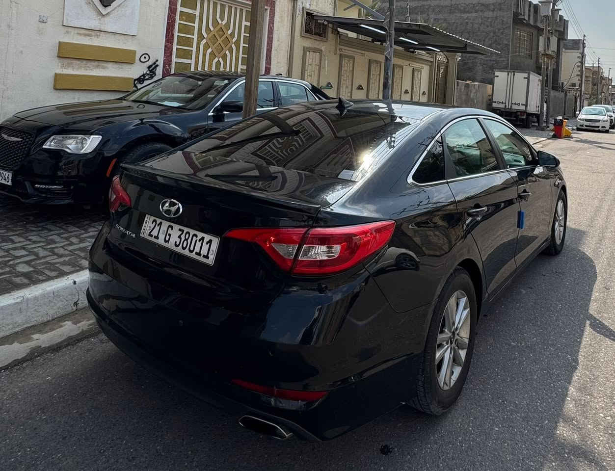 السلام عليكم 
هونداي سوناتا رقم سليمانيه الجديد سنويه لحد 2029 بأسم عربي بغداد وعندي وكاله حق التحويل جاهز للتحويل او الوكاله هزه جديده
السياره وارد داخله بيها بارد بلبنيد وصار بلعراق بيها بارد بلبيان 
مكينه وكير وحداده وتبريد وكهربائيات كفاله
شاشه اندرويد 
تحكم ستيرن  
السياره سبورت 
داخل بيجي نضيفه السياره 
سعرها 120 وبيها مجال 
*********** 
مكاني المعقل
