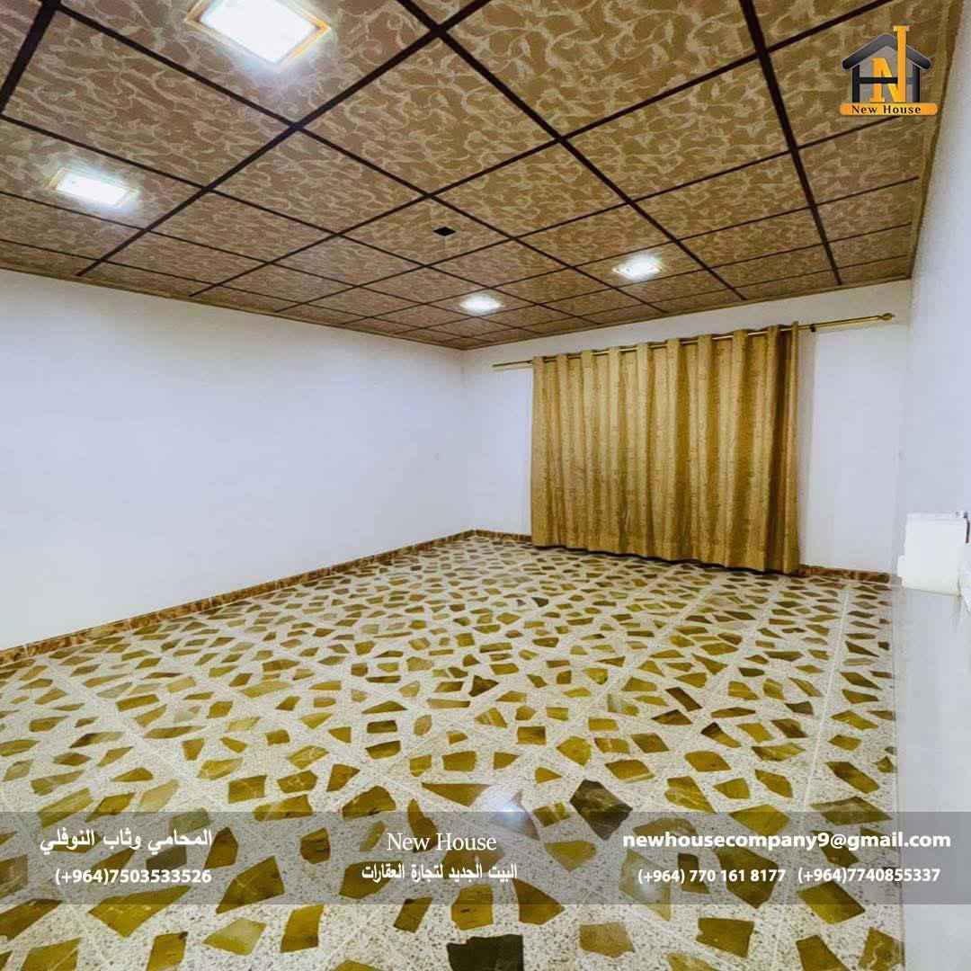 🟠دار للبيع 
▪️المنطقة / موصل _ مزارع الحدباء.
▪️صنف العقار / بستان ملك صرف.
▪️المساحة /  337م² ،واجهة 13م ،العمق  27م .
▪️ الاتجاه / غروب.
▪️وصف العقار / طابق وغرفة
الطابق الاول:- غرفتين نوم, استقبال , هول , مطبخ حار + بارد , صحيات.
الطابق الثاني :- غرفة نوم مع سويت , مخزن خارجي

***********📞
                ***********📞
***********📞
                ***********📞
