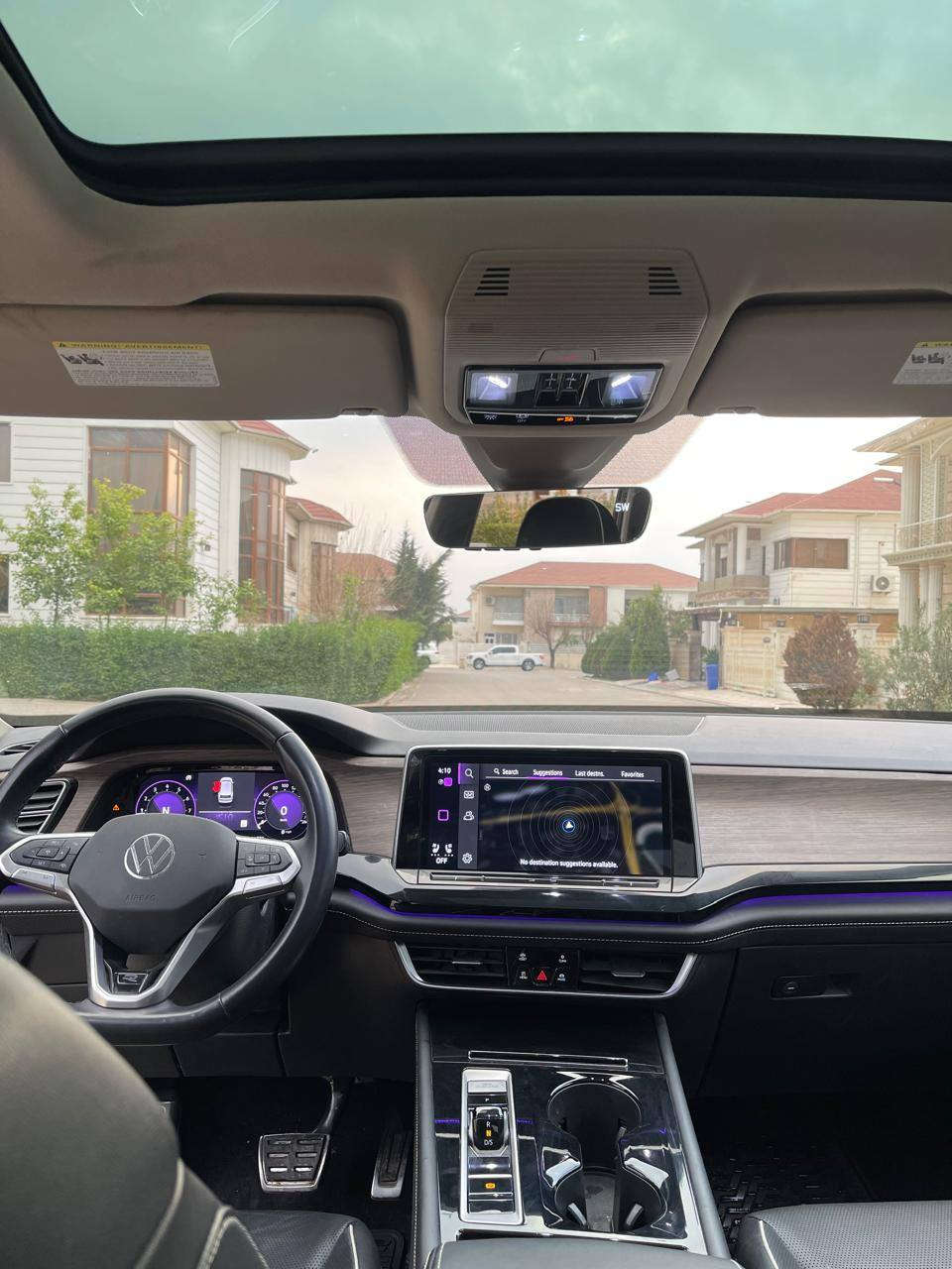 ڤۆلکسواگن اتلەس 2024 مواسەفات SEL Premium R line
بێ ئایرباگ تەنها نیو سندوقی سبوغە 
رەنگی رەش 
مواسەفات کوشن ساردو گەرم-
 کوشن جلد-داتاشۆ
-پانۆراما- پەردە 
- سندوق شەفت-٥ کامیرا-رادار-شەغال

سعر لە کۆمێنت داوابکە ڕاستەخۆ بۆت دیت 📩 

گیرومەکینە بەشەرت 
 زۆربەجوانی پاکی ماوە 
 هیچ خەلەلیکی تیدا نییە 

ژمارەی خاوەنی 
***********
