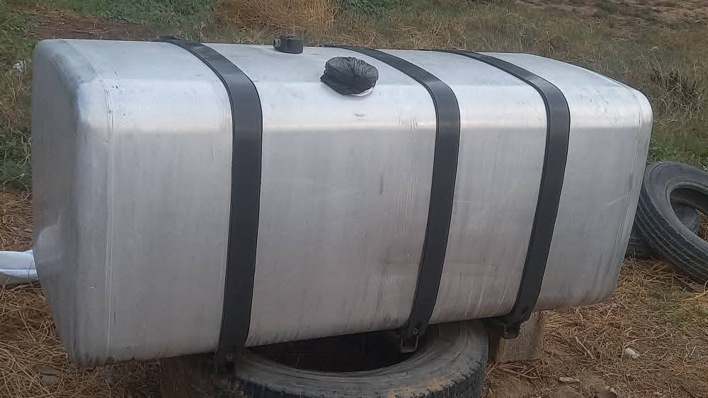 تانكي كاز البيع بلادي ٨٠٠ لتر
***********
