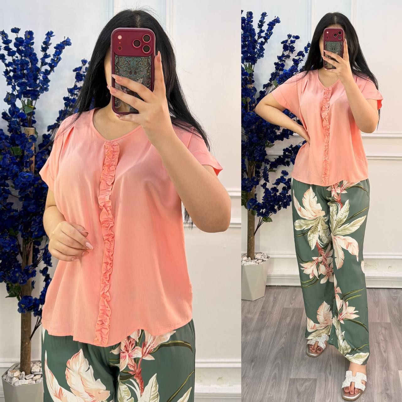 تراك نسائي  
‏خامه كشمير قالب راهي 
قياسات L. XL. 2XL.3XL.4XL
‏السعر  خاص 
‏توصيل لجميع المحافظات


**إذا كنت صاحب هذا الإعلان وتريد حذفه لأي سبب، رجاءا أرسل رسالة إلى الدعم الفني**