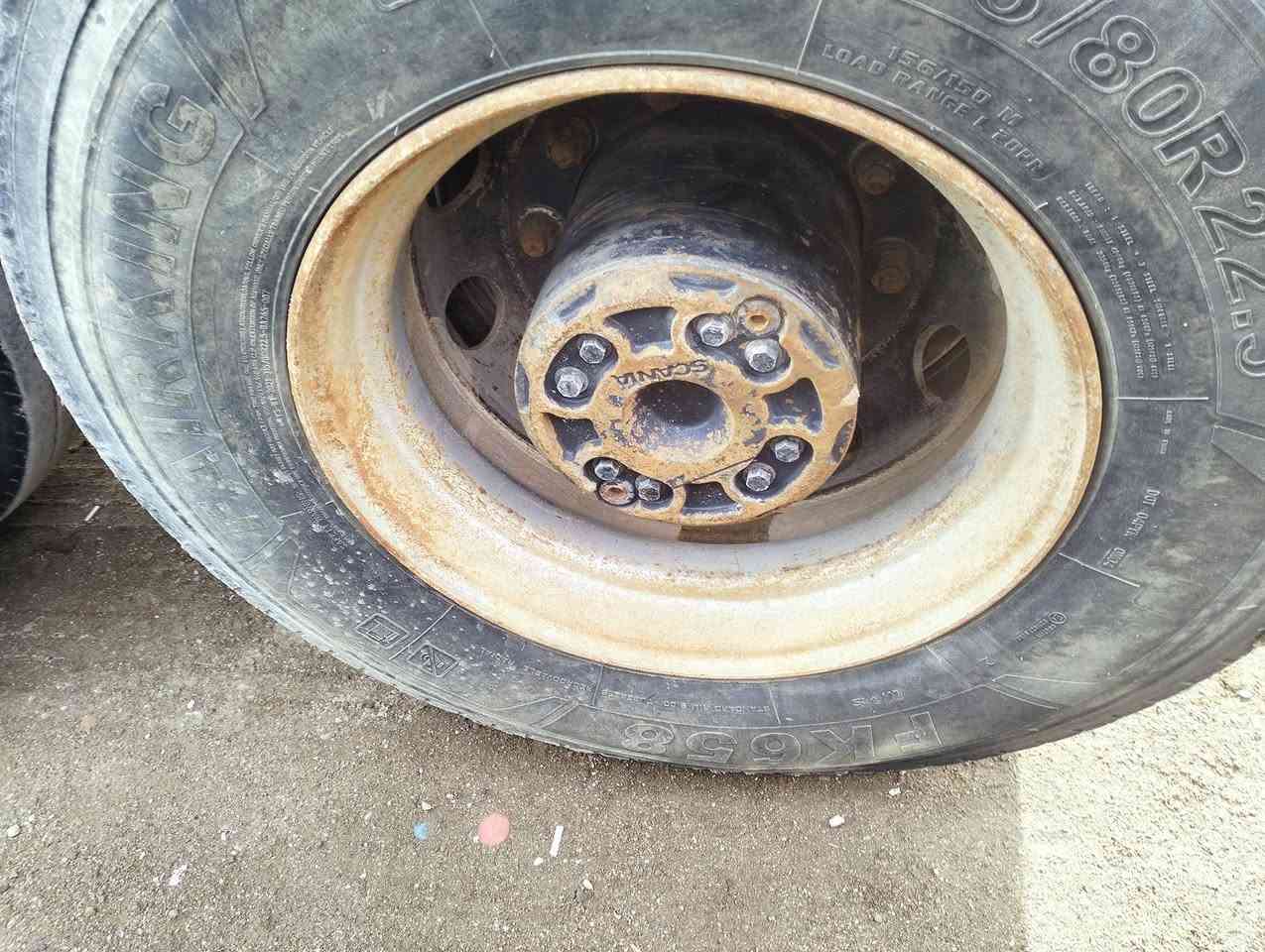 السلام عليكم اسكاني مدير 2000 انجكتر مكينه وقير خير من الله جير ثلاثه بثلاثه رقمها اربيل عندي وكاله عامه بها قبل اسبوع سويتها مكالمه الكردي عنوان بصره السعر 185 بيها مجال بسيط‏‪0771 284 5333‬‏
