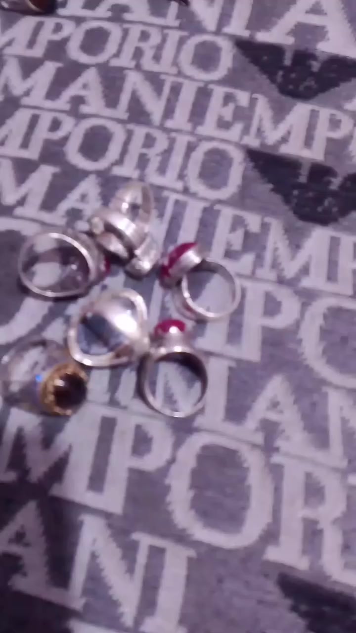 الواحد على 70 واذا الكل بيهن مجال


**إذا كنت صاحب هذا الإعلان وتريد حذفه لأي سبب، رجاءا أرسل رسالة إلى الدعم الفني**