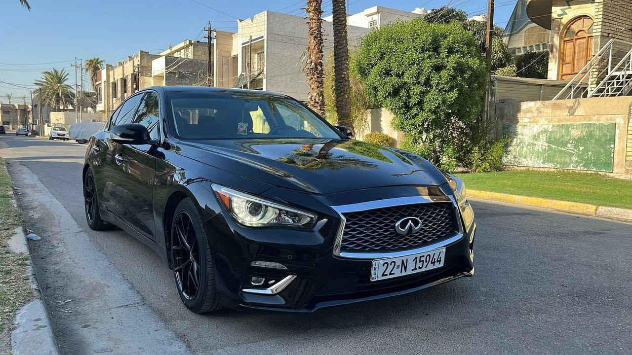 انفنتي Q50
6 سلندر توين تيربو 
 فول مواصفات لأخير 
فتحة سقف 
كراسي جلد 
كراسي كهرباء 
كراسي هيتر 
اربع وضعيات قيادة 
مواصفات كلش هواي بيها 
ماشية 47 الف كم قابل للزيادة
سيارة كلش نظيفة و جديدة
ما بيها اي نقص مجرد بولش يحتاج لها  
كير و محرك و تبريد زيرو أصلا سيارة ما ماشية هواي
3 قطع صبغ 
وبيعا اماكن بارد و سقف بيها بارد هم 
قليل مبين بصور من حادثها
ب العراق صارت بيها طخة خفيفة هم منشورة   
صور حادث موجودة بمنشور
مكانها البصرة  
 السعر 155 وبيها مجال 
رقم تواصل ***********
