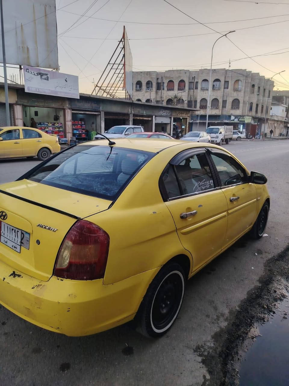 السلام عليكم
اكسنت دبدوب 🚕 
وأرد كوري 🙋 
موديل 2010👋
رقم نينوى الماني ✋ شرط التحويل 🚦 
هيئه وغرامة صفر 🚦 كاربون بانزين ⛽ 
محرك 16 محرك وكير شرط 👋 
طخم تاير طخم امامي خلفي جديد 👋 
تبريد ثلج 🥶 مكيف الهواء 
📢 ظررها جاملغ امامي وبدون دواخل شرط وكدام العين 👀 والباقي تلقيطات مال تكسي 🚖 
🛑#السعر 90$💸 وبيها مجال 
#العنوان #الموصل #موصل_الجديده قرب جامع الايقظه شارع البطاريات 
🛑 1️⃣ اوقات العمل🕰️الاتصال من الساعه التاسعه صباحا الى الساعه العاشره ليلا🛑
🛑2️⃣بلتلفون قفل ماكو تعال ودفع سعر اليعجبك 🛑
#مكتب_ارض_السلام #لبيع_وشراء_السيارات 
🛑 #باداره/ سلام الراشدي 
***********📱كورك 📞
***********📱اسيا📞
