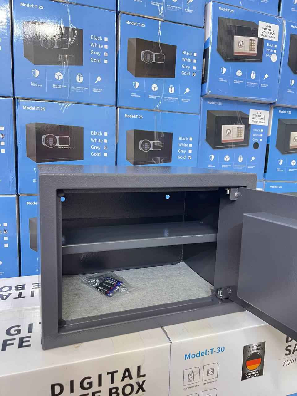 عرض 35سم ارتفاع 25سم عمق 25سم 
وزن 6ونص ديوانية, القادسية


**إذا كنت صاحب هذا الإعلان وتريد حذفه لأي سبب، رجاءا أرسل رسالة إلى الدعم الفني**