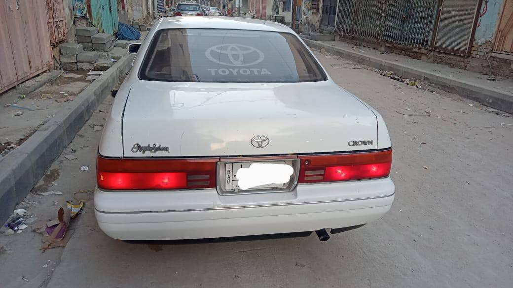 سلام عليكم سياره بطه لبيع موديل 94 سياره حلوه كلش ونضيفه تخم تاير جديد صارله شهر مبدله حداديه 70 بل 100 تبريد شغال عوزه غاز فقط دشبول جديد صافي كشنات جدد سياره متعوب عليه كهربائيات  كلهة شغاله  مكينه خير من الله جديده مداور ثاني يوم  الستفسار *********** مكان ذي قار   
( سعر مناسب كلش )
