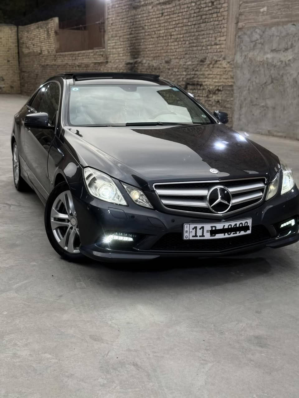 مارسدس كوبيه E550 AMG
الموصفات:♦️
١-فتحه 
٢-كشنات كهرباء 
٣-ستيرن كهرباء تدفئه 
٤-اشاير مري
٥-كشنات خزن ميموري
٦-قطعتين تبريد 
٧-شاشة ماوس
٨-برده خلفية كهرباء
٩-ارقام وسنوية وهزة جدد
١٠-دبشول وبيبان وسترين فايبر كاربون بلاد
فول موصفات كير ومكينه وكهربائيات مكفول كفاله عامة بدون اي نقص  عدا صبغ حزام اثر شخوط للجمالية 
السعر ١٦٨ وبيه مجال بسيط ..◼️
العنوان:بغداد الكاظمية المقدسة◼️
للاستفسار:***********◼️
